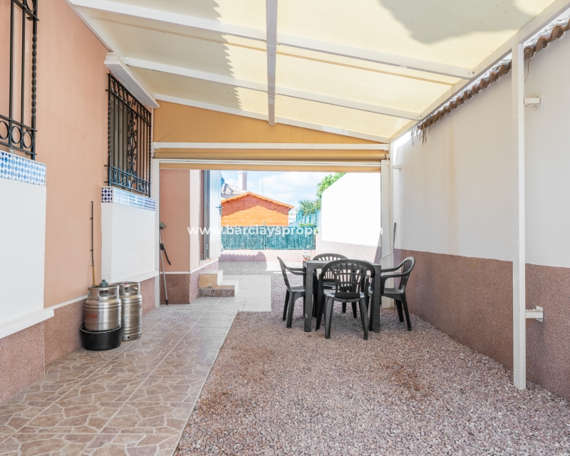 Wederverkoop - Vrijstaande Villa - Urb. La Marina