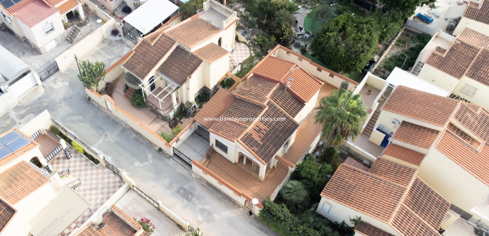 Wederverkoop - Vrijstaande Villa - Urb. La Marina