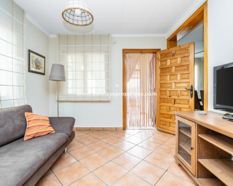 Wederverkoop - Vrijstaande Villa - Urb. La Marina