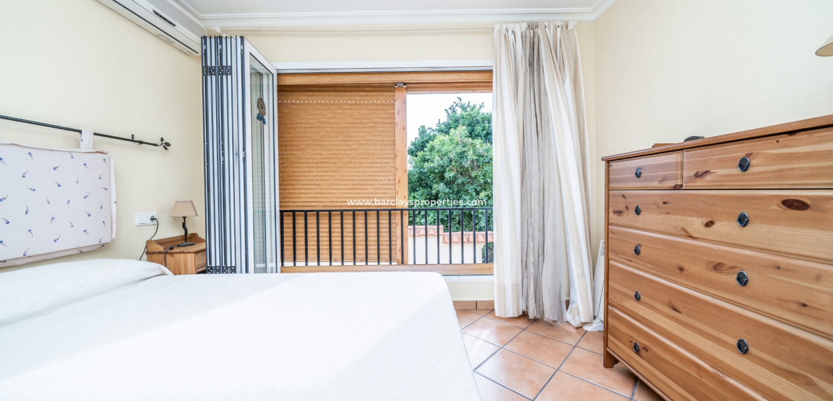 Wederverkoop - Vrijstaande Villa - Urb. La Marina