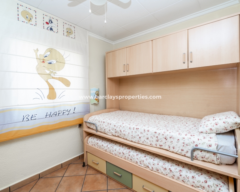 Wederverkoop - Vrijstaande Villa - Urb. La Marina