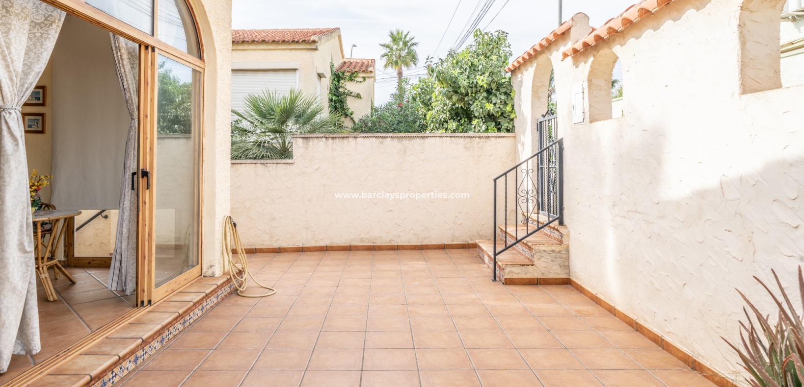 Wederverkoop - Vrijstaande Villa - Urb. La Marina