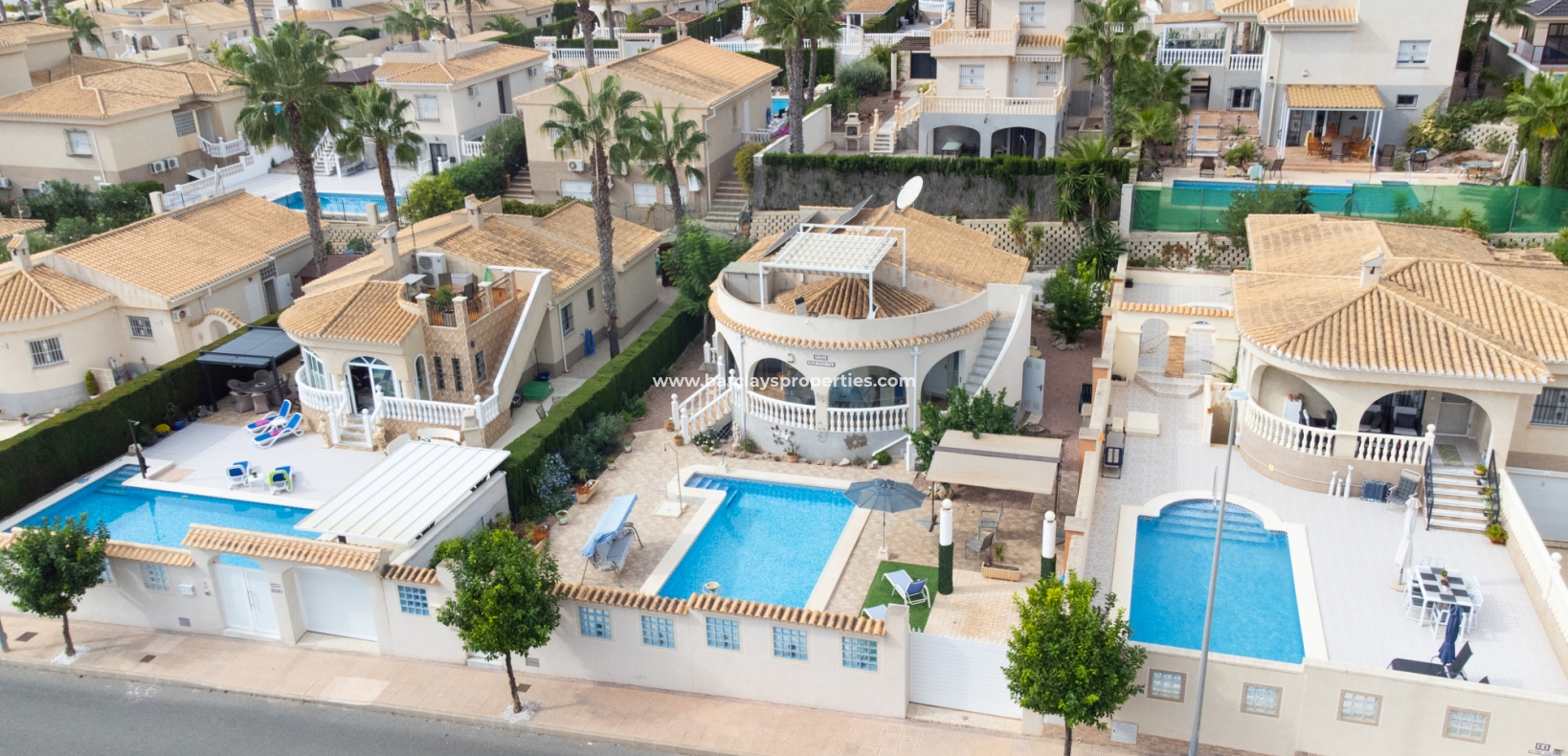 Wederverkoop - Vrijstaande Villa - Urb. La Marina