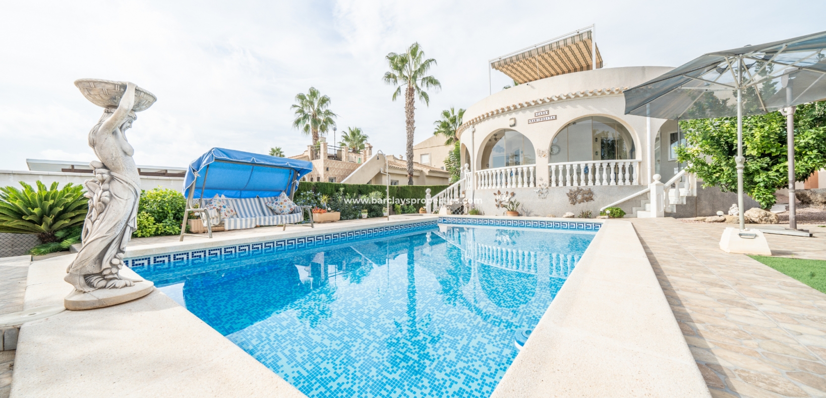 Wederverkoop - Vrijstaande Villa - Urb. La Marina