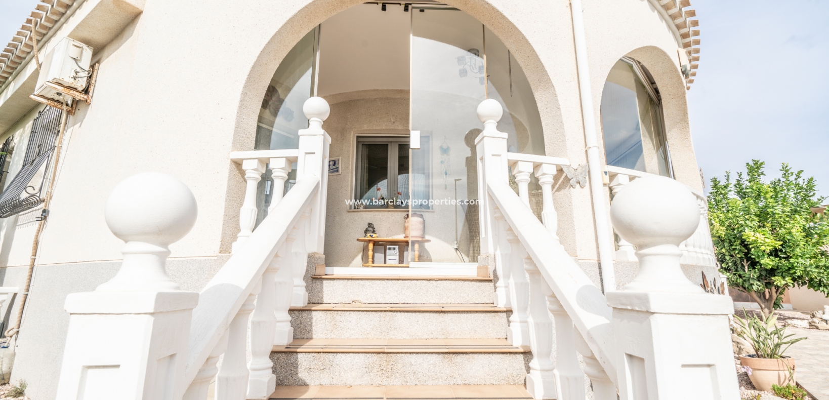 Wederverkoop - Vrijstaande Villa - Urb. La Marina