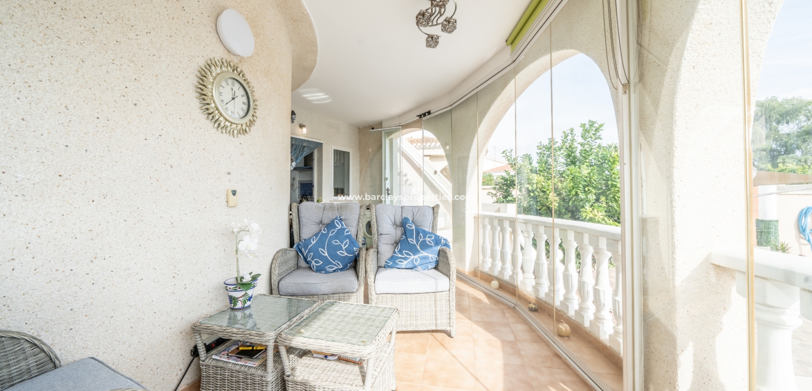 Wederverkoop - Vrijstaande Villa - Urb. La Marina