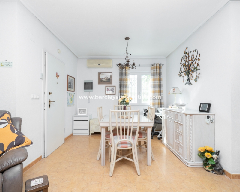 Wederverkoop - Vrijstaande Villa - Urb. La Marina