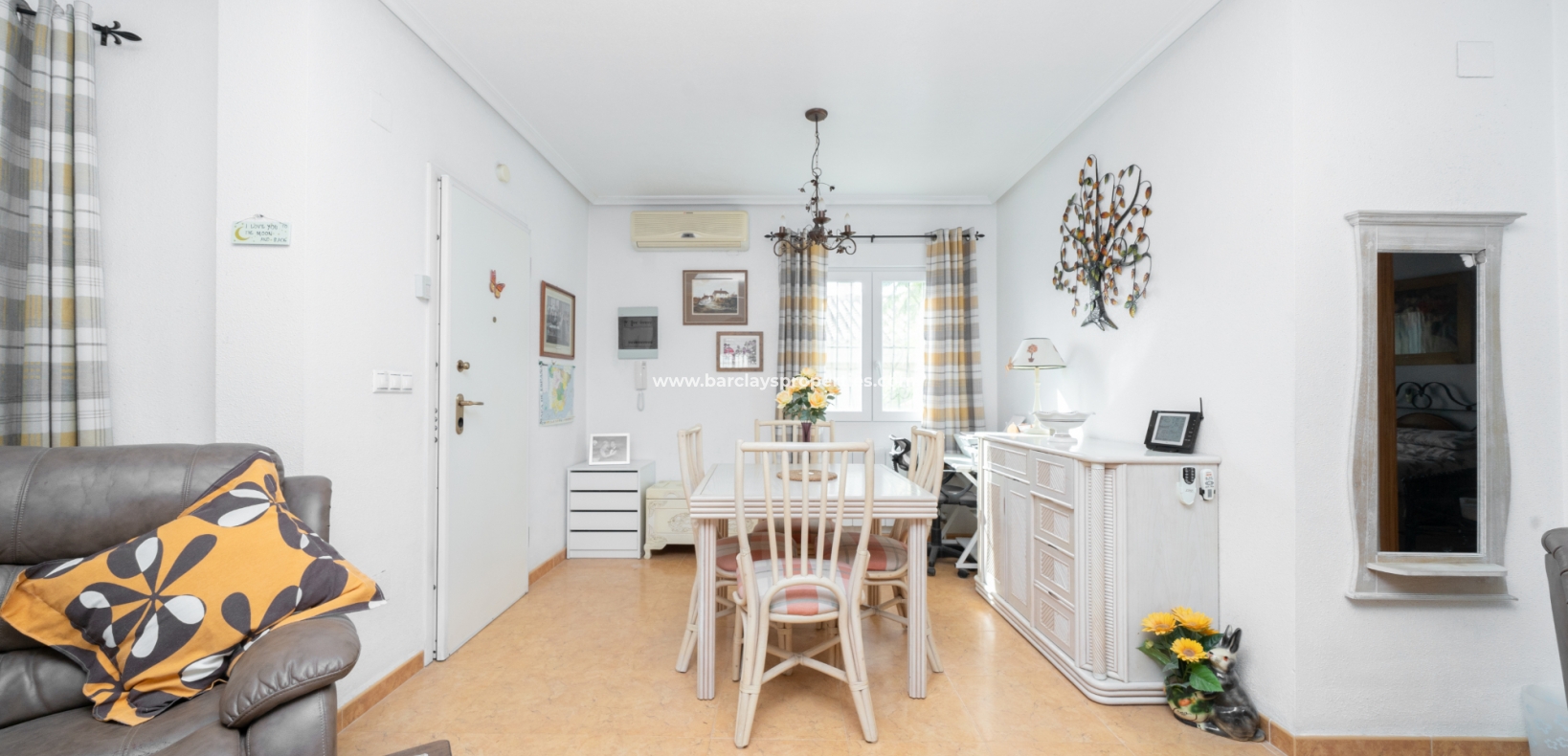 Wederverkoop - Vrijstaande Villa - Urb. La Marina