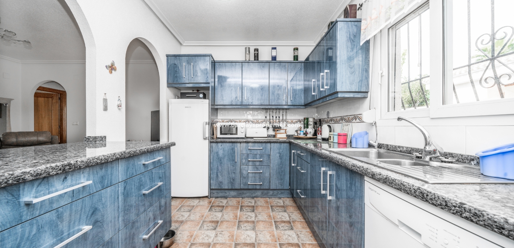 Wederverkoop - Vrijstaande Villa - Urb. La Marina