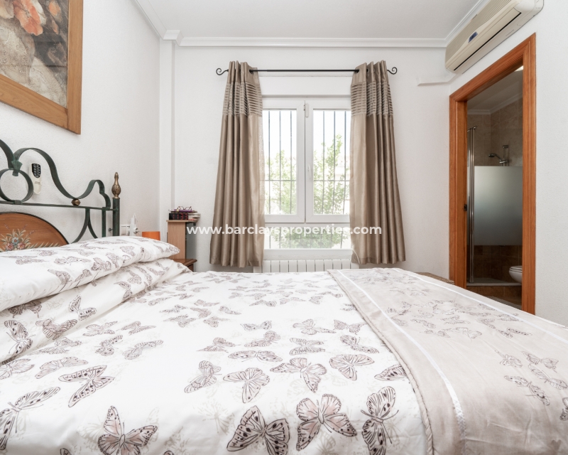 Wederverkoop - Vrijstaande Villa - Urb. La Marina