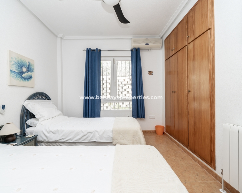 Wederverkoop - Vrijstaande Villa - Urb. La Marina