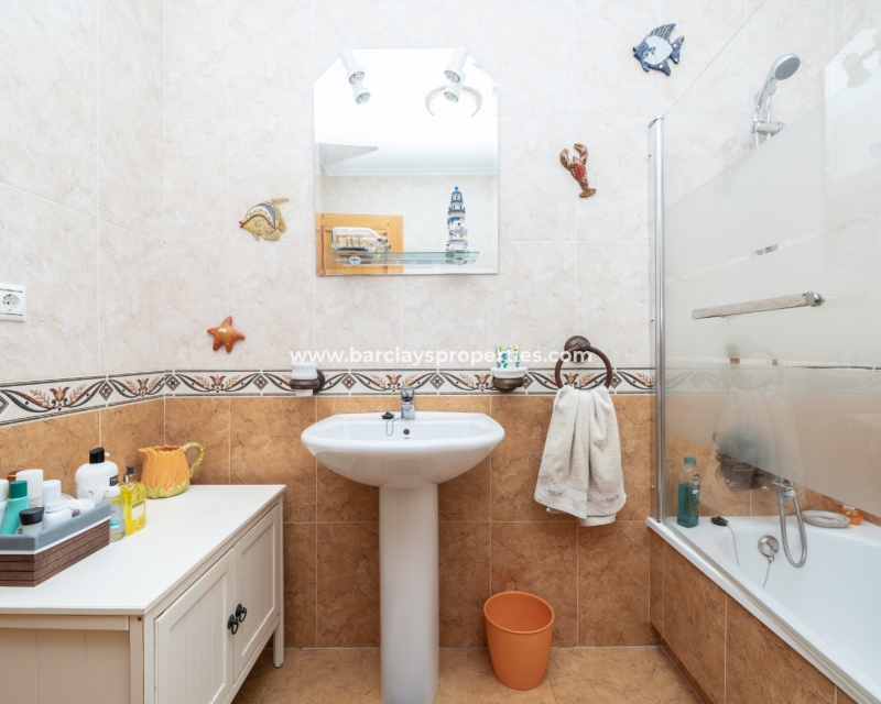 Wederverkoop - Vrijstaande Villa - Urb. La Marina