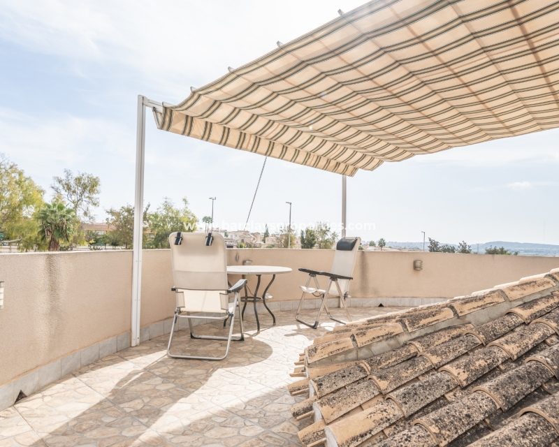 Wederverkoop - Vrijstaande Villa - Urb. La Marina