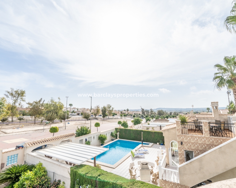 Wederverkoop - Vrijstaande Villa - Urb. La Marina