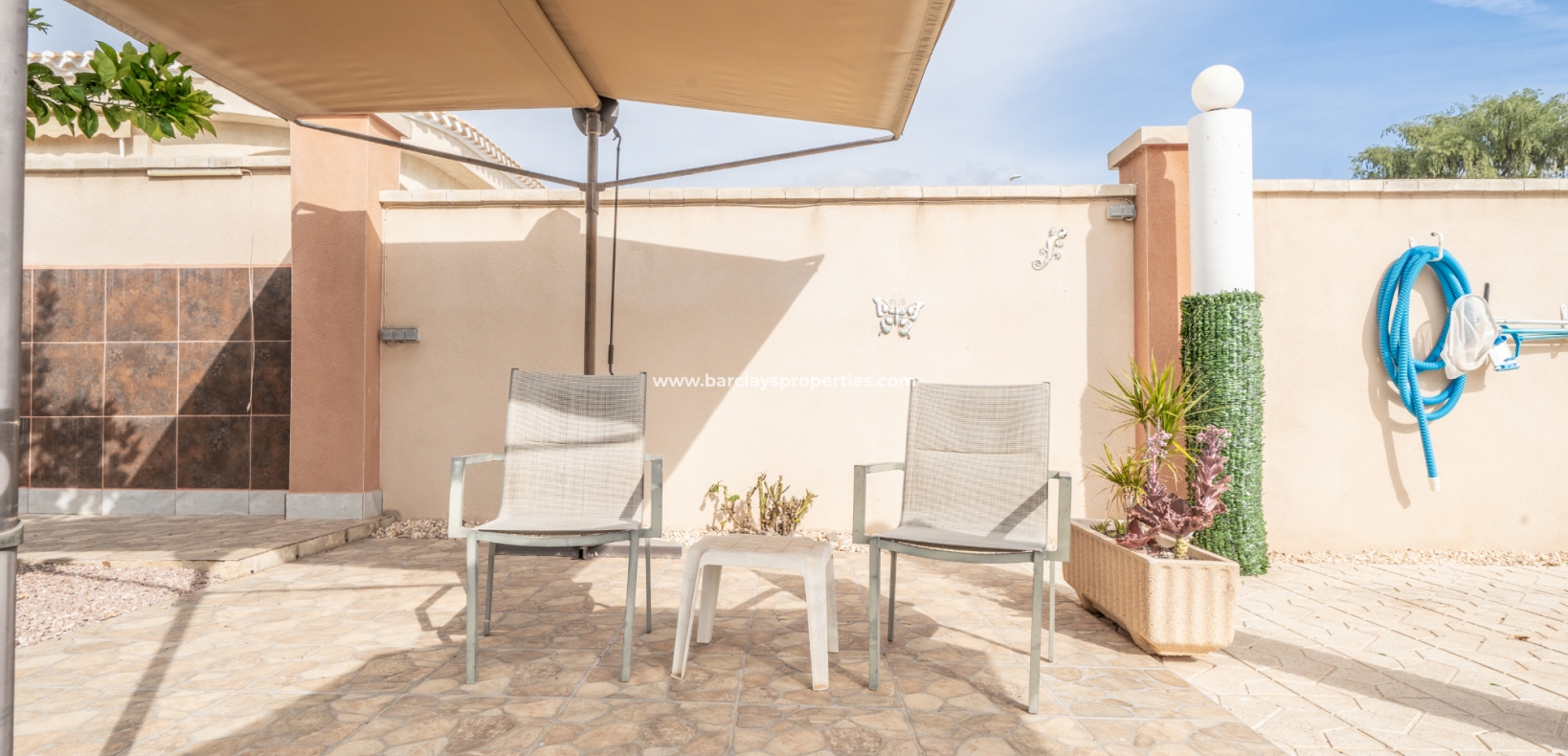 Wederverkoop - Vrijstaande Villa - Urb. La Marina