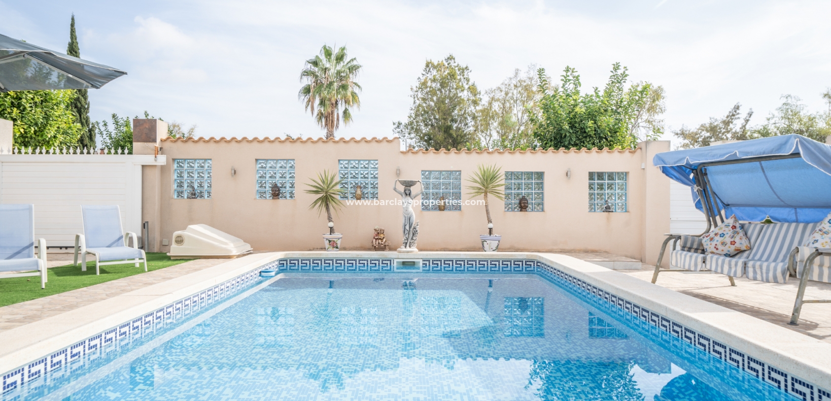 Wederverkoop - Vrijstaande Villa - Urb. La Marina