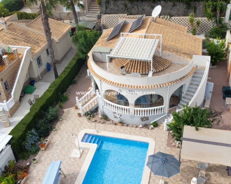 Wederverkoop - Vrijstaande Villa - Urb. La Marina