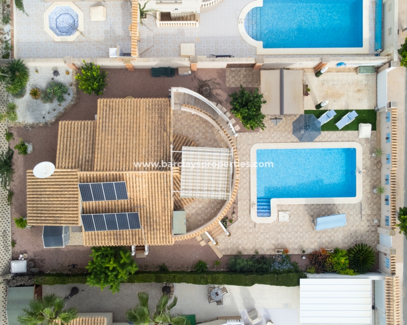 Wederverkoop - Vrijstaande Villa - Urb. La Marina