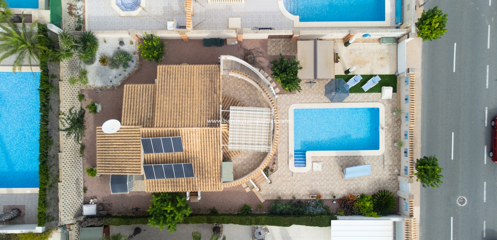 Wederverkoop - Vrijstaande Villa - Urb. La Marina