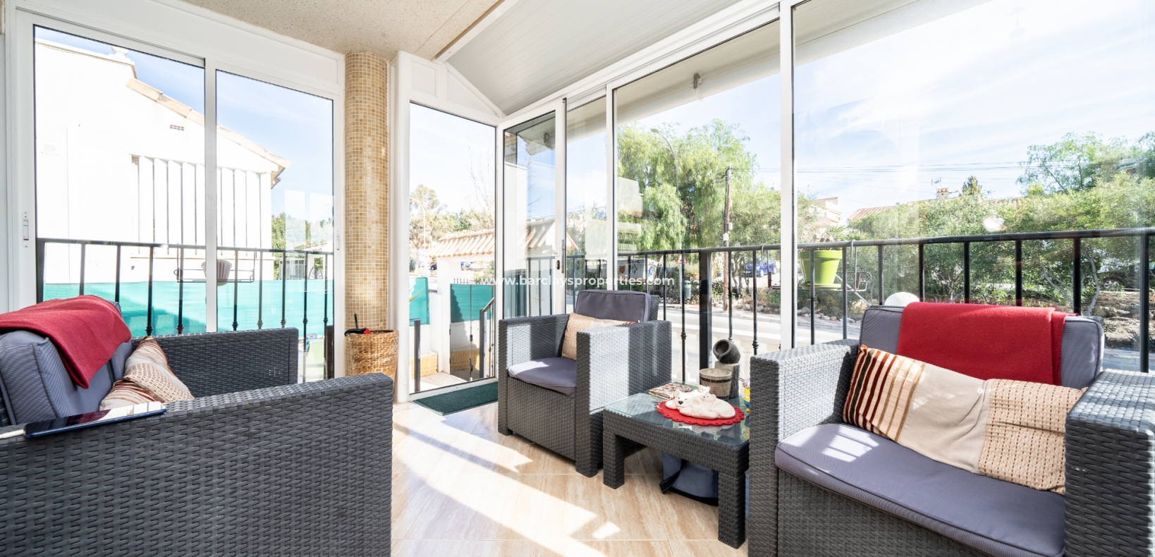 Wederverkoop - Vrijstaande Villa - Urb. La Marina