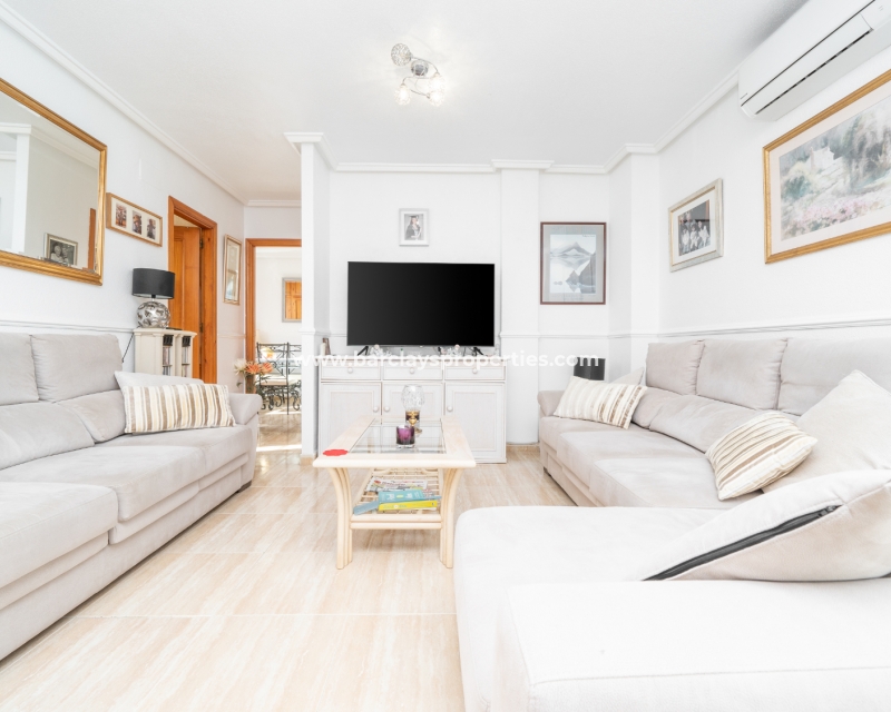 Wederverkoop - Vrijstaande Villa - Urb. La Marina