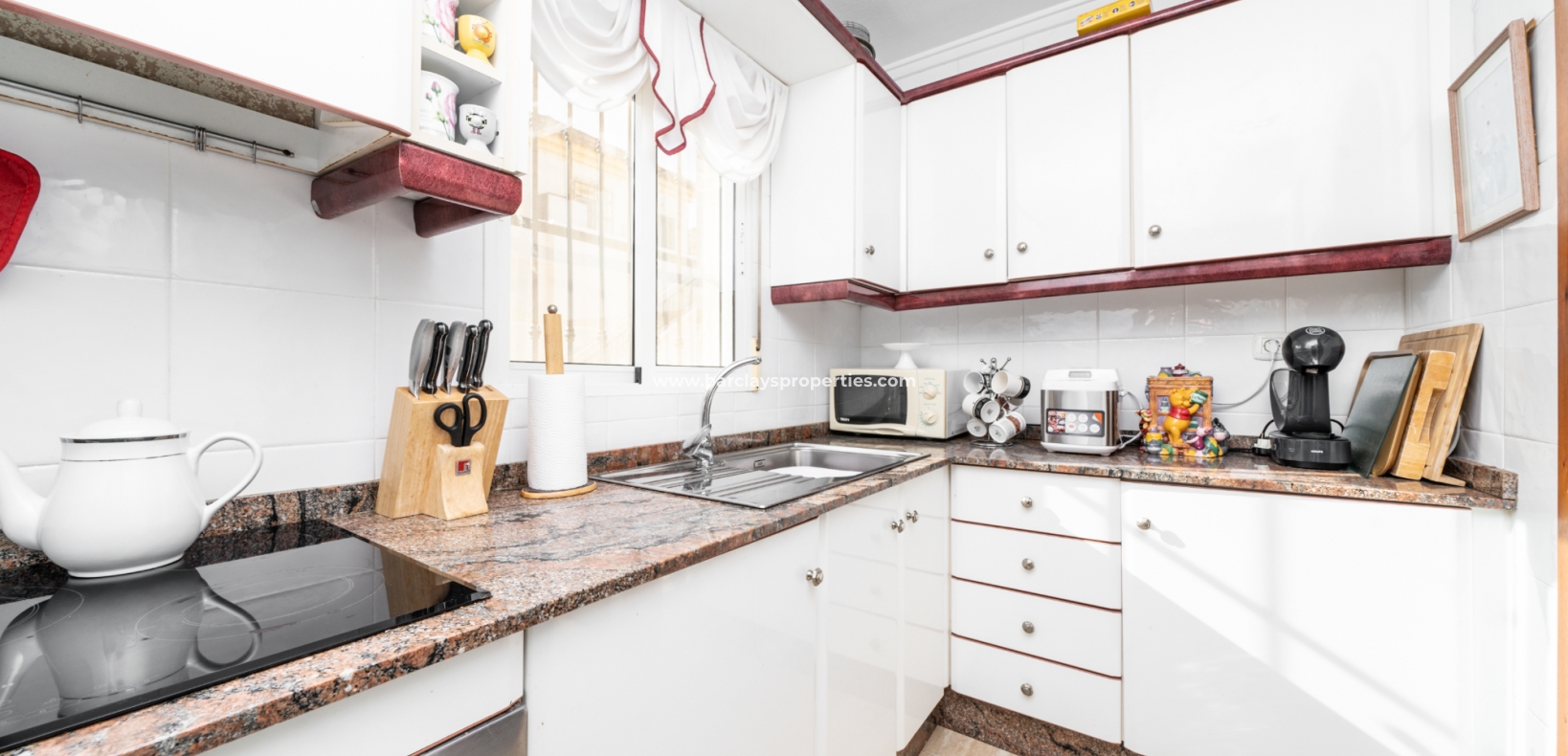 Wederverkoop - Vrijstaande Villa - Urb. La Marina