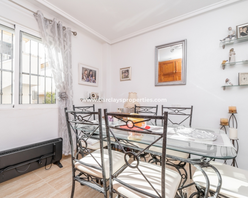 Wederverkoop - Vrijstaande Villa - Urb. La Marina