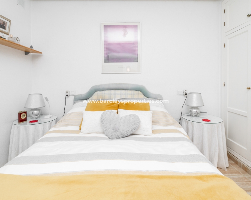 Wederverkoop - Vrijstaande Villa - Urb. La Marina