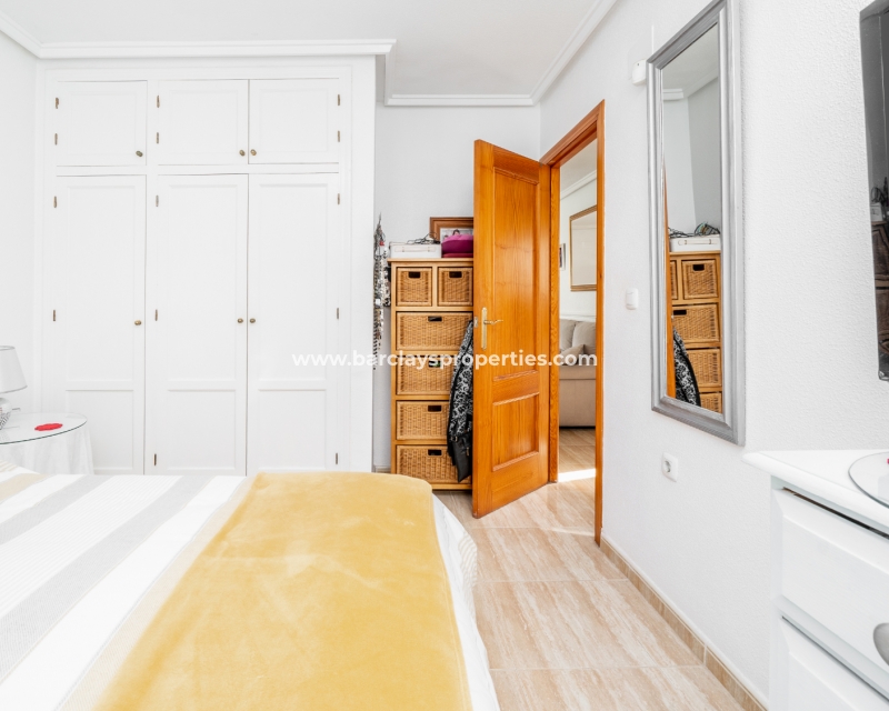 Wederverkoop - Vrijstaande Villa - Urb. La Marina