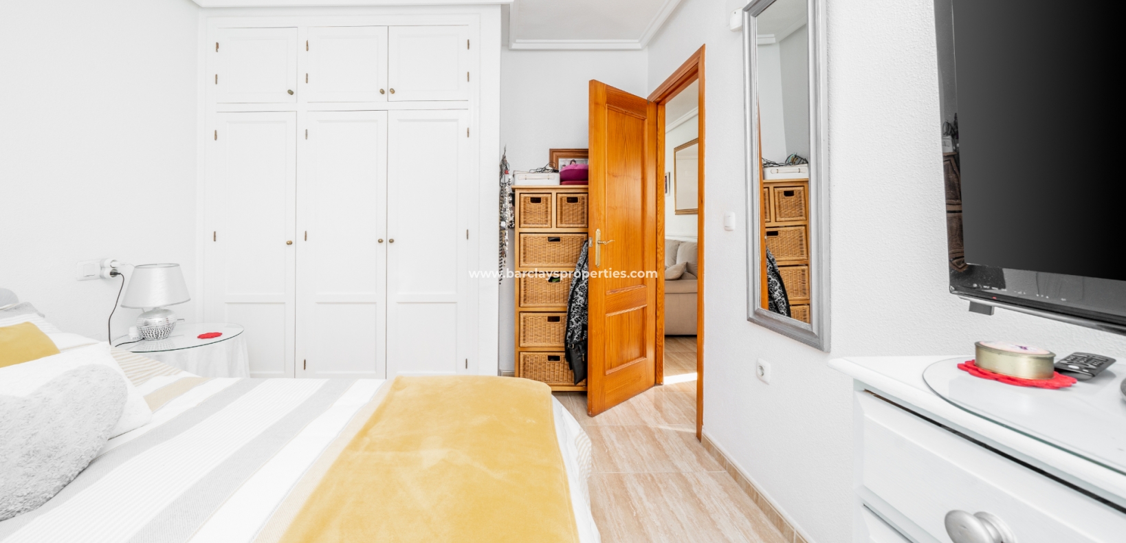 Wederverkoop - Vrijstaande Villa - Urb. La Marina