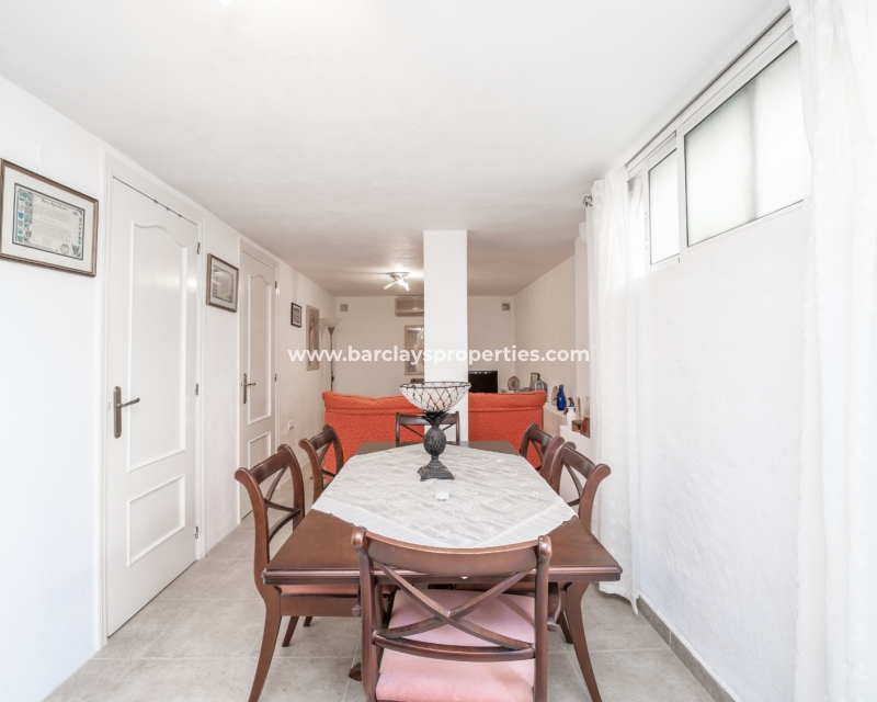 Wederverkoop - Vrijstaande Villa - Urb. La Marina