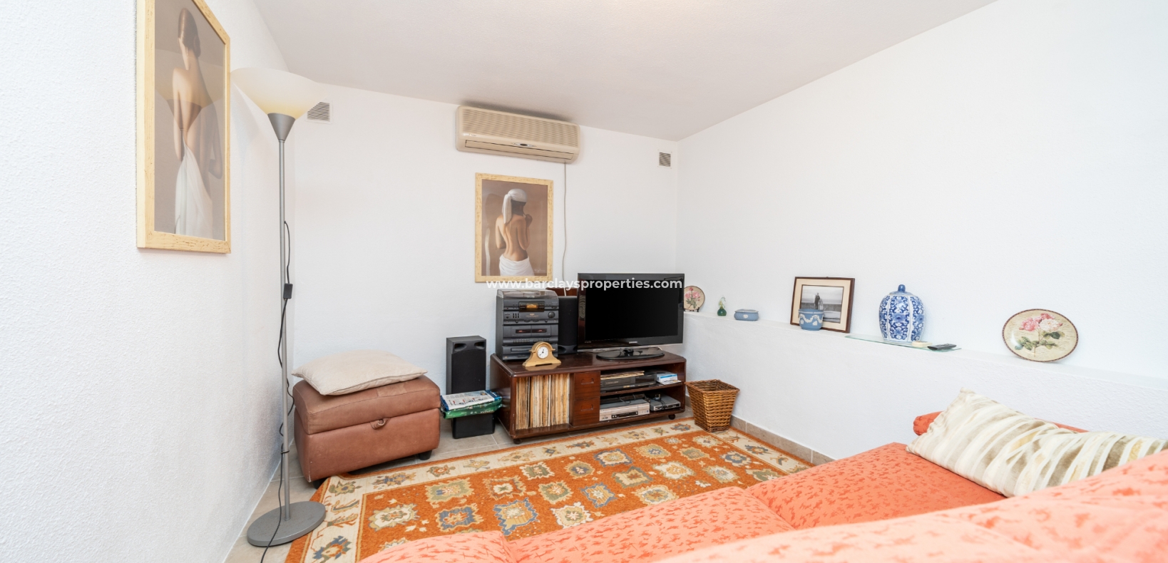 Wederverkoop - Vrijstaande Villa - Urb. La Marina