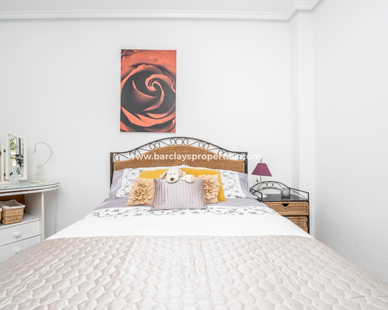 Wederverkoop - Vrijstaande Villa - Urb. La Marina