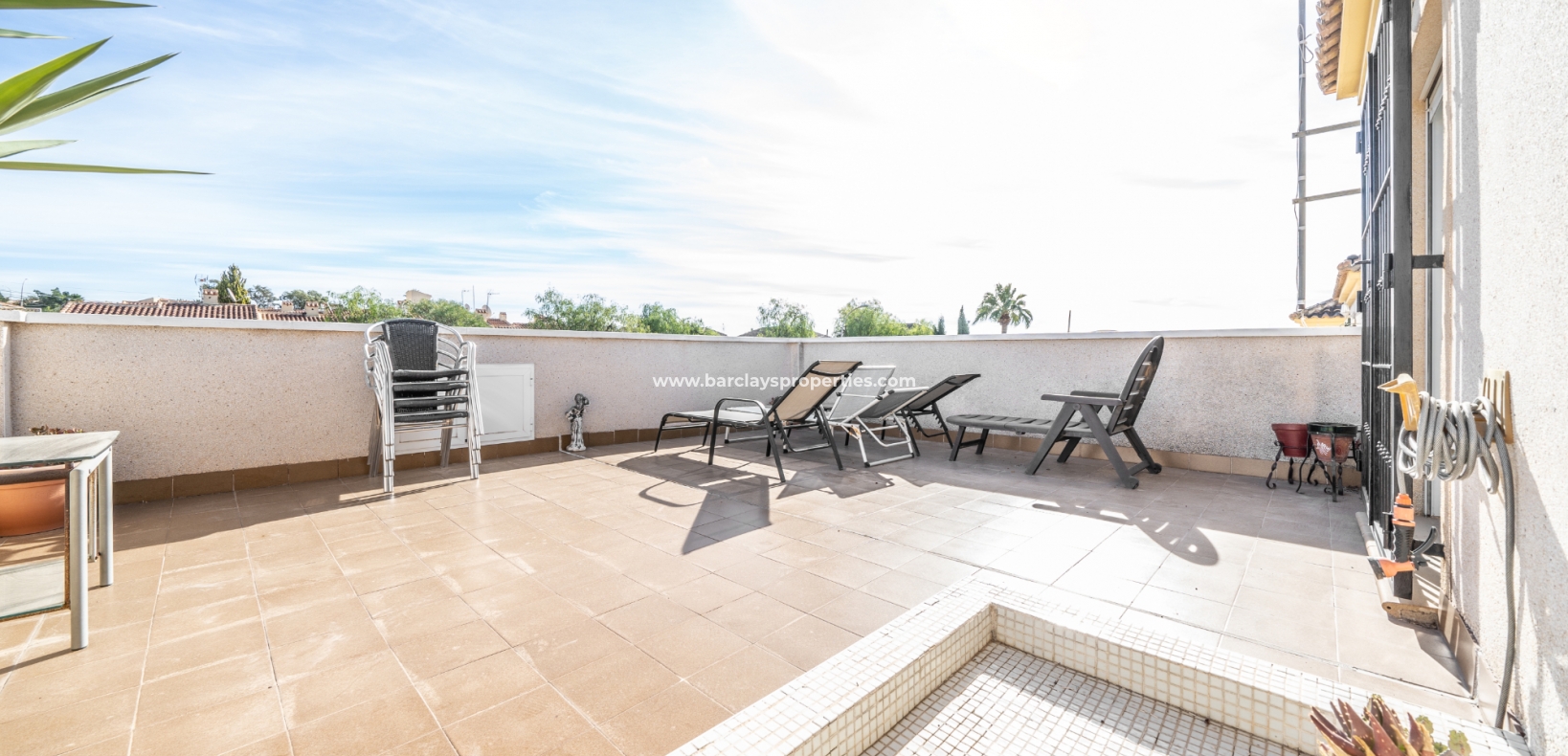 Wederverkoop - Vrijstaande Villa - Urb. La Marina