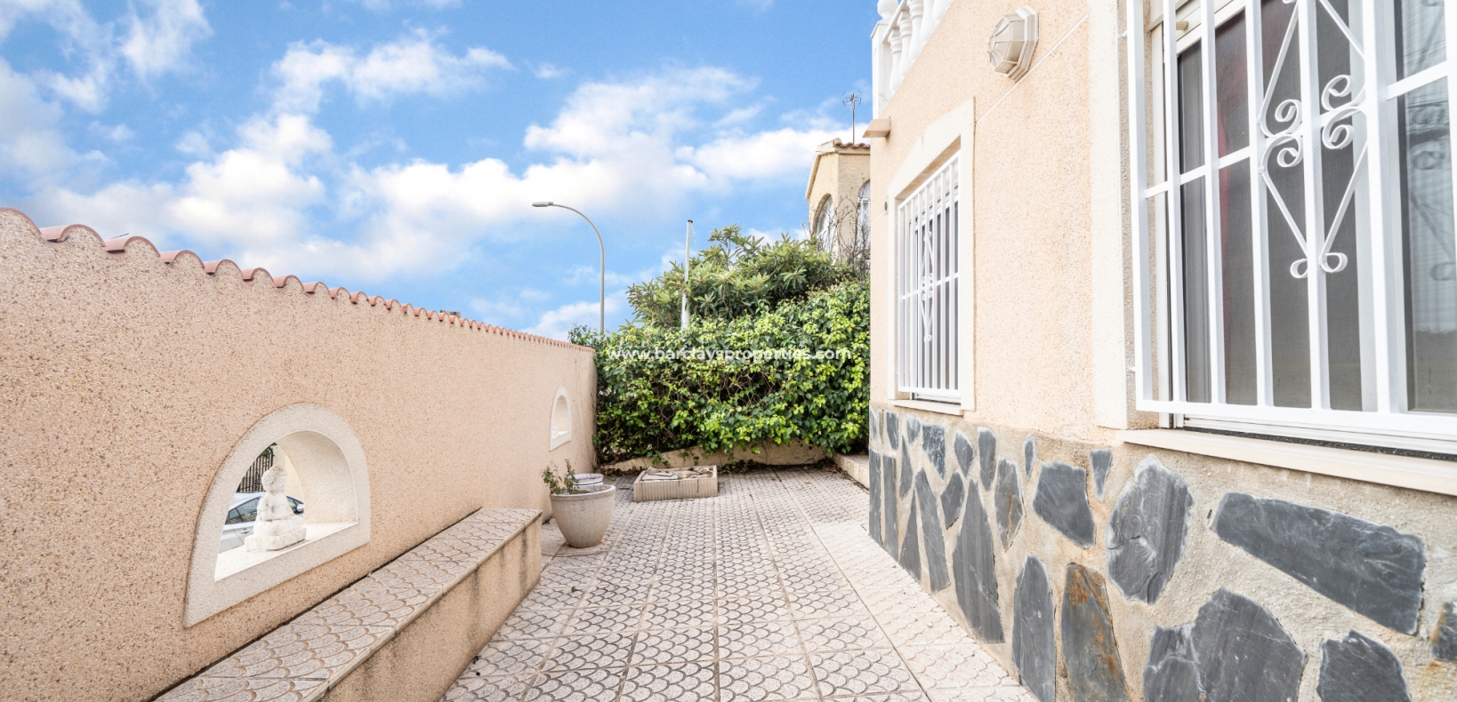 Wederverkoop - Vrijstaande Villa - Urb. La Marina