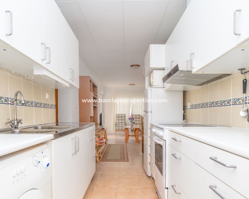 Wederverkoop - Vrijstaande Villa - Urb. La Marina