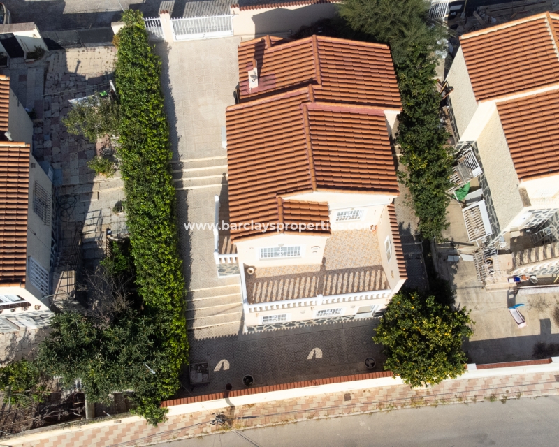 Wederverkoop - Vrijstaande Villa - Urb. La Marina