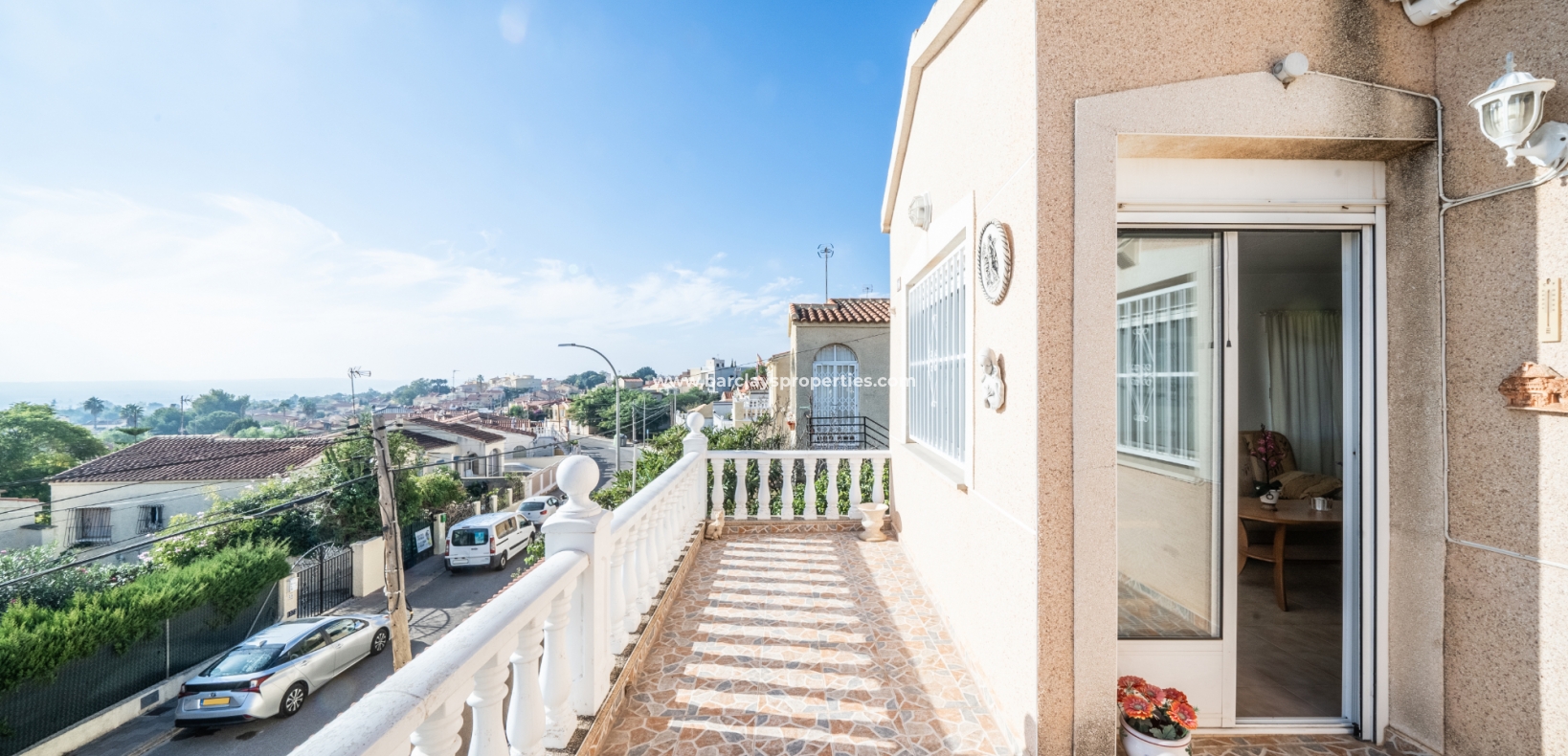 Wederverkoop - Vrijstaande Villa - Urb. La Marina