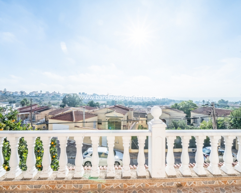 Wederverkoop - Vrijstaande Villa - Urb. La Marina