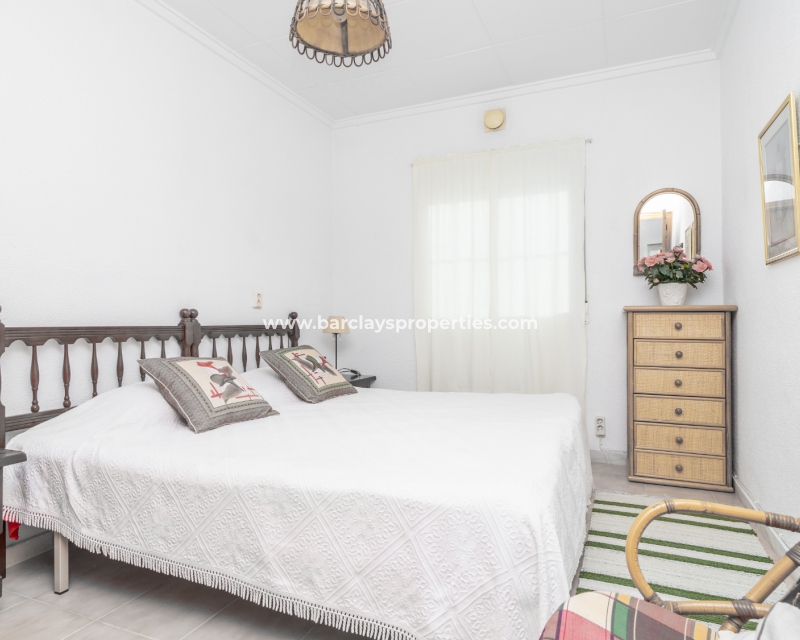 Wederverkoop - Vrijstaande Villa - Urb. La Marina