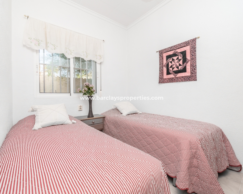 Wederverkoop - Vrijstaande Villa - Urb. La Marina