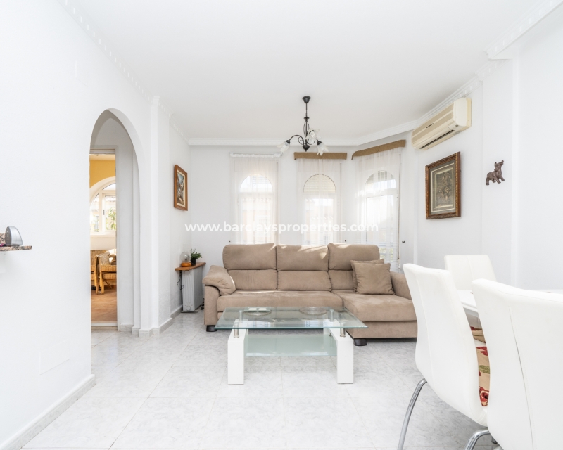 Wederverkoop - Vrijstaande Villa - Urb. La Marina