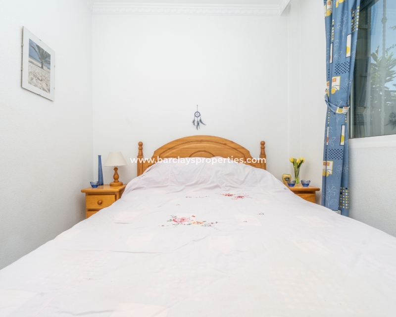 Wederverkoop - Vrijstaande Villa - Urb. La Marina