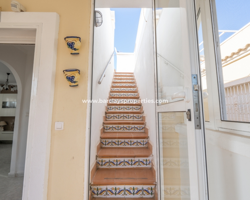 Wederverkoop - Vrijstaande Villa - Urb. La Marina