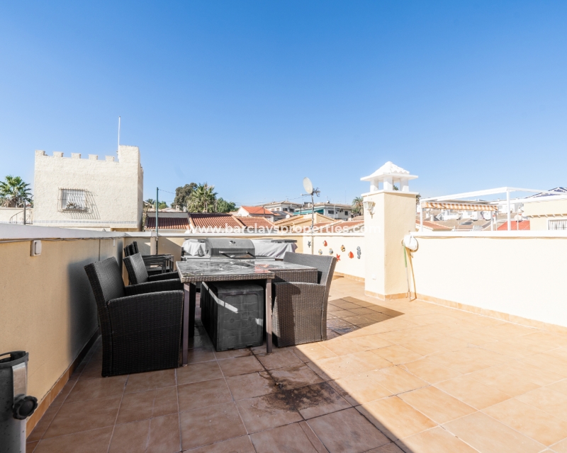 Wederverkoop - Vrijstaande Villa - Urb. La Marina