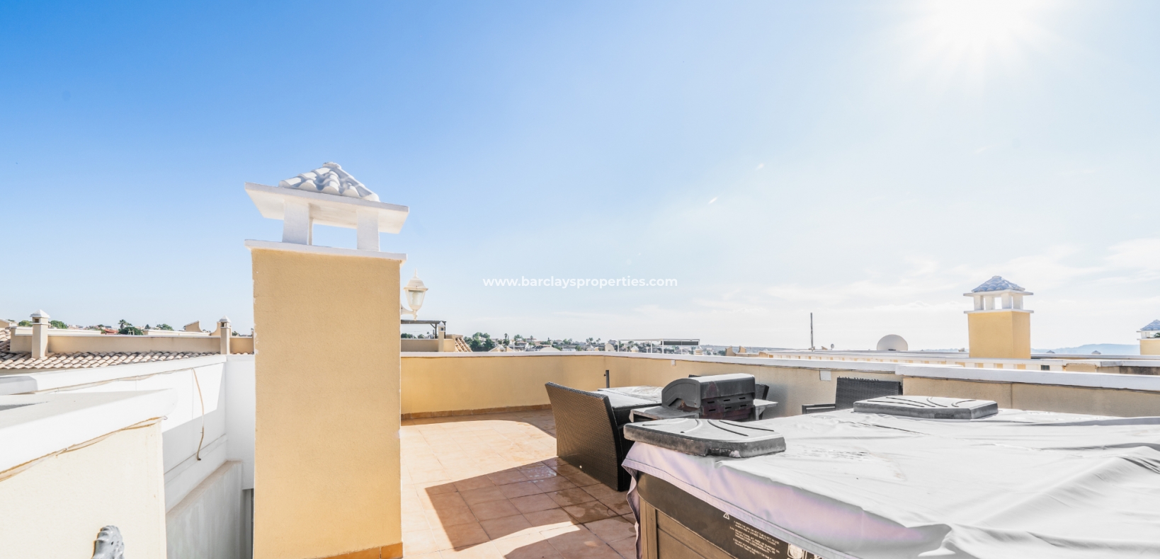 Wederverkoop - Vrijstaande Villa - Urb. La Marina