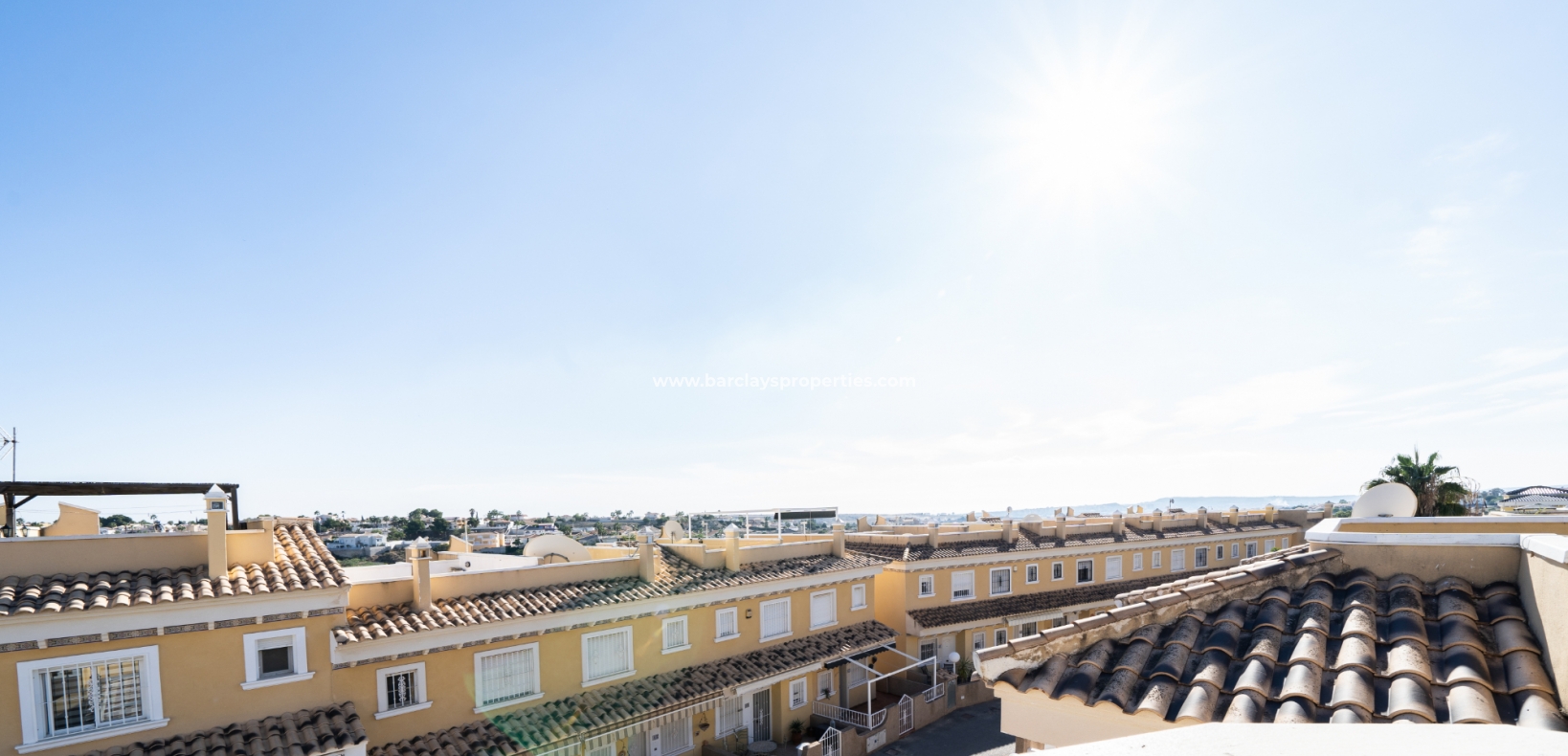 Wederverkoop - Vrijstaande Villa - Urb. La Marina