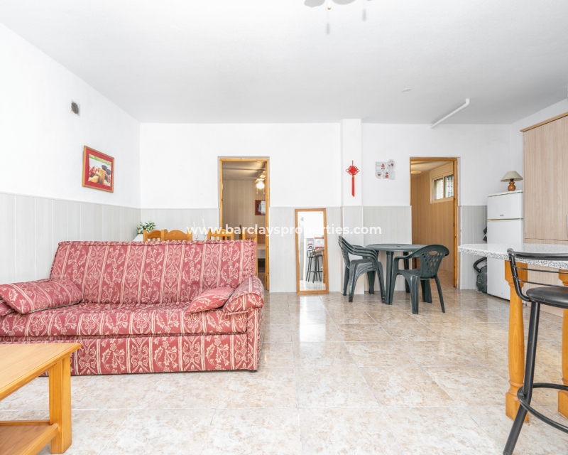 Wederverkoop - Vrijstaande Villa - Urb. La Marina