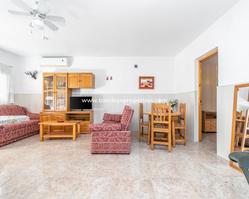 Wederverkoop - Vrijstaande Villa - Urb. La Marina