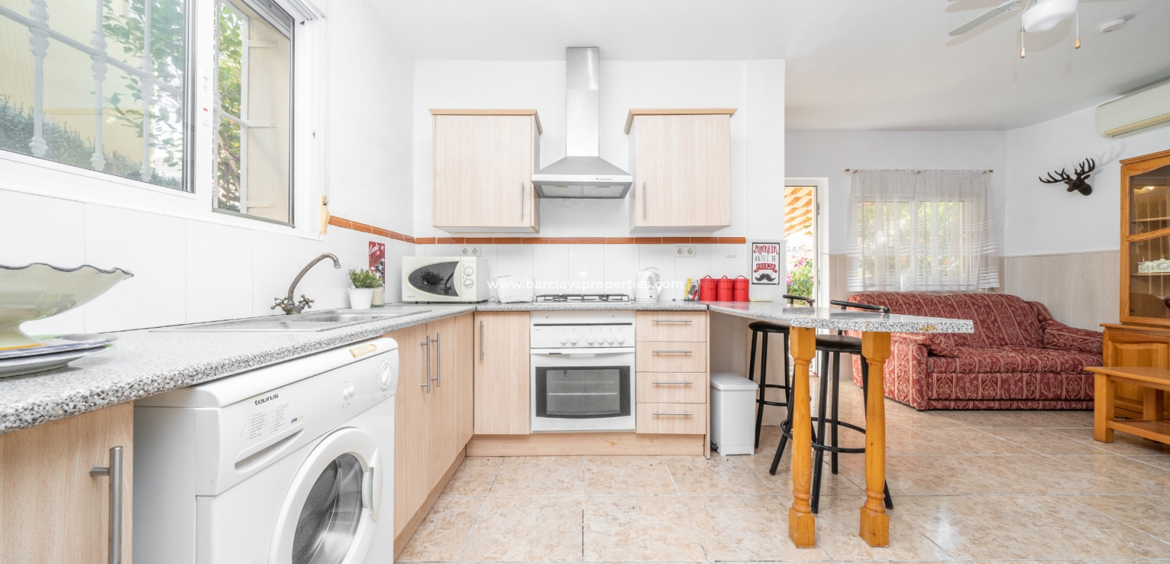 Wederverkoop - Vrijstaande Villa - Urb. La Marina